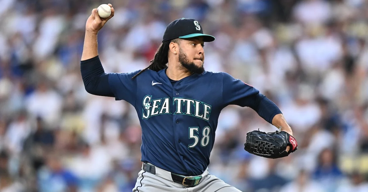 Squeezed Out of Seattle, Luis Castillo Lands With the White Sox
