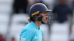 Dean Leads England to Narrow One-Wicket Victory Over New Zealand
