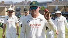 Patterson-White takes 6-43 as Notts dominate Essex